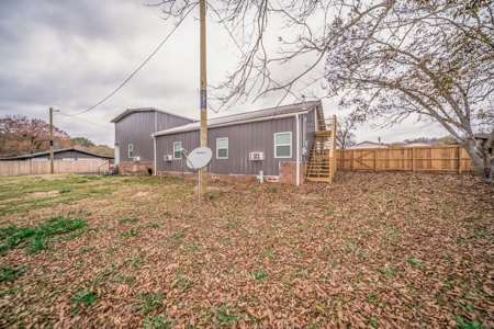 Home and Apartments For Sale in Harleton, Texas, HISD - image 7