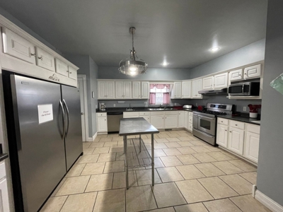 Bed and Breakfast on 2+/- Acres near Dale Hollow State Park - image 43