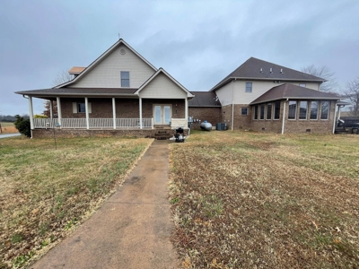 Bed and Breakfast on 2+/- Acres near Dale Hollow State Park - image 25