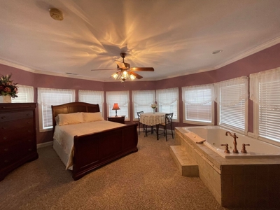 Bed and Breakfast on 2+/- Acres near Dale Hollow State Park - image 4