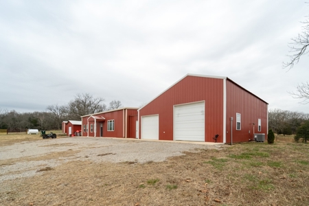 Home With Acreage / Land For Sale Near Eleven Point River - image 5