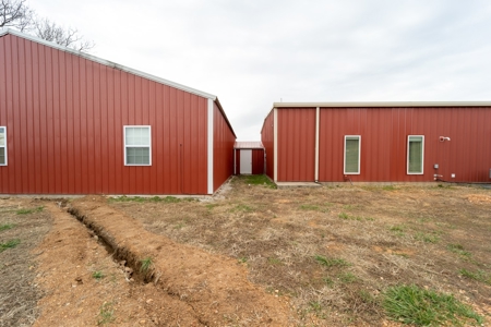Home With Acreage / Land For Sale Near Eleven Point River - image 7