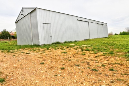 Ozark Country Living With Pasture And Spring West Plains Mo - image 5
