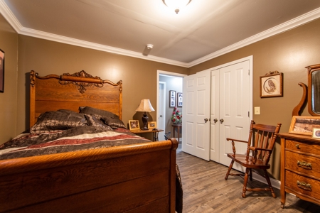 Edge Of Waynesboro Tn Home For Sale 2.6 Ac Recent Remodeled - image 22