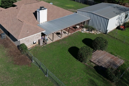 Rural Country Home For Sale Central Texas Waco Texas 76705 - image 5