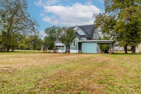 Historic Victorian Home For Sale in Paris TX - image 25