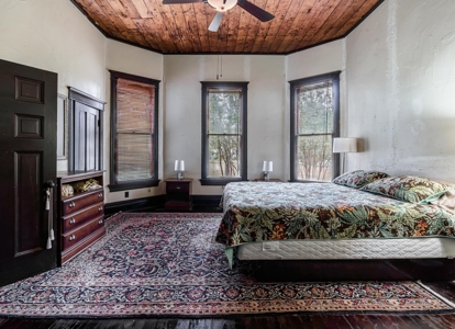 Historic Victorian Home For Sale in Paris TX - image 6
