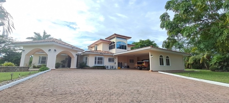 Mansion for Sale in the Coronado Golf Club *Recently SOLD* - image 30