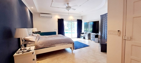 Mansion for Sale in the Coronado Golf Club *Recently SOLD* - image 12