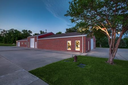 Lake Fork Waterfront 23 Acres 4Br-4.5Ba-3Cg + Huge Shop - image 48