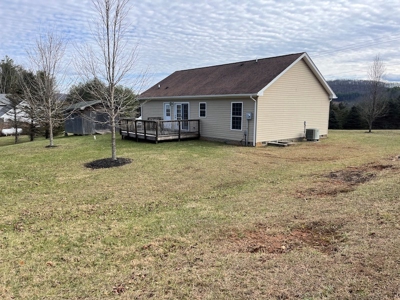 Home for Sale Near the Town of Floyd VA - image 4