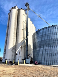 Seguin, KS 1.8M Bushel Grain Storage Facility For Sale - image 13