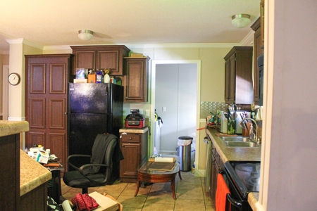 Airpark 3/2 Home With Hangar On 2 Runways For Only $400,000! - image 17