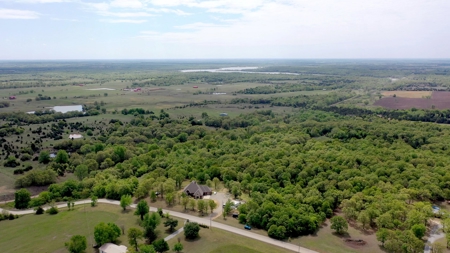 Spacious Home on Recreational Hunting Acreage For Sale - image 29