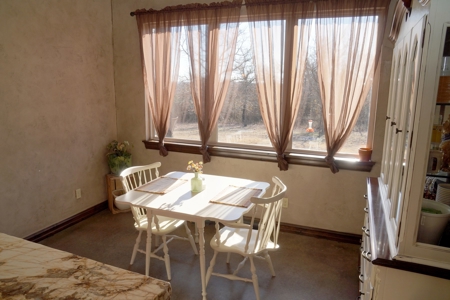 Spacious Home on Recreational Hunting Acreage For Sale - image 9