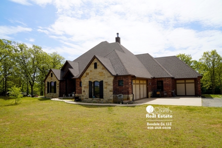 Spacious Home on Recreational Hunting Acreage For Sale - image 47