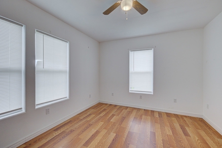 Home near Lake Corpus Christi, Texas - image 4