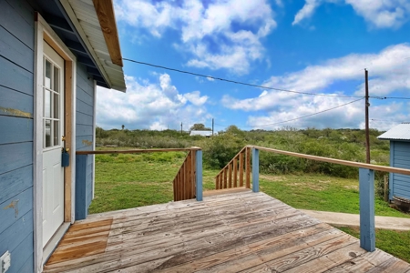 Home near Lake Corpus Christi, Texas - image 2