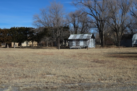 Home in Town For Sale - image 6