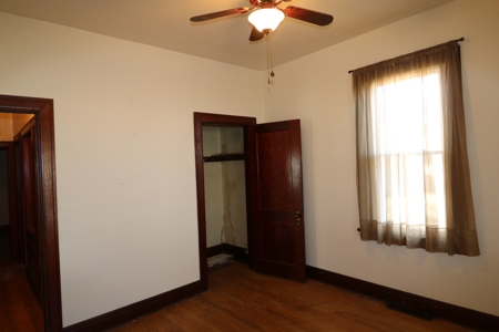 Home in Town For Sale - image 21