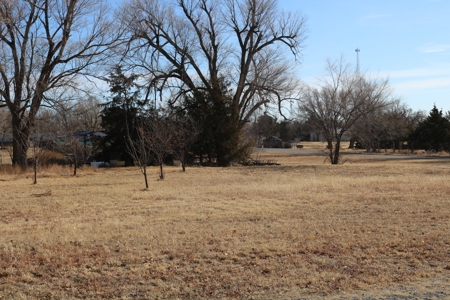 Home in Town For Sale - image 5