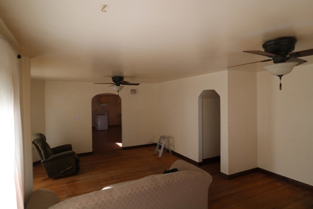 Home in Town For Sale - image 9