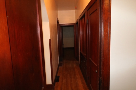 Home in Town For Sale - image 23