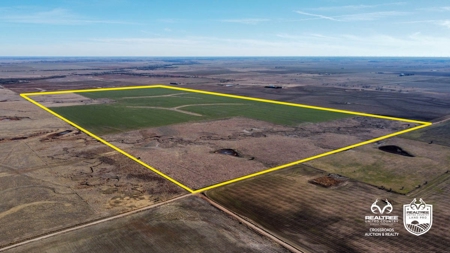 335± Acres of Farmland & Pasture in Sumner County, Kansas - image 2