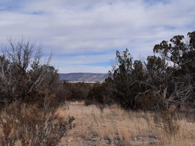 Rural Off Grid Northern Az Property - image 2