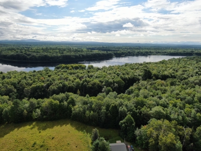 Private 2.3 acre lot - image 1