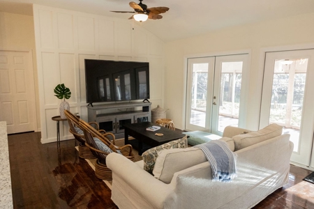 River Retreat - Fort White Florida! - image 12