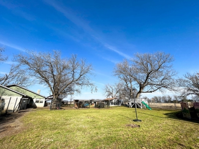 Ranchette For Sale in Taylor Texas - image 25