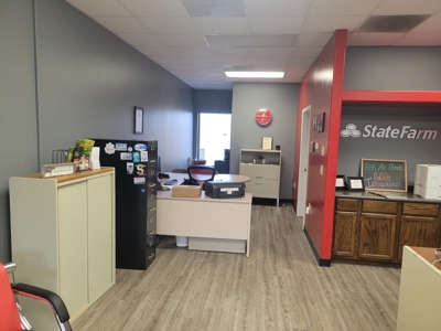 Commercial Building for Sale Stockton Missouri - image 6