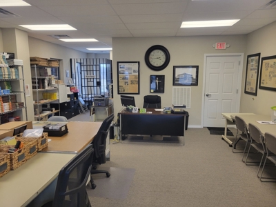 Commercial Building for Sale Stockton Missouri - image 12