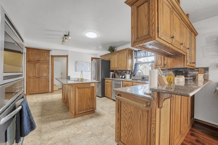 Country Home for Sale, Lookeba, OK for Sale - image 15