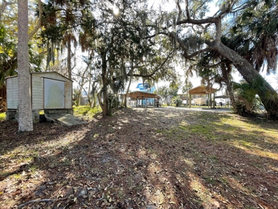 Home On The Canal In Beautiful Suwannee Florida! - image 27