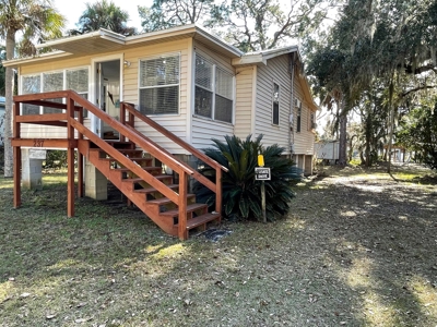 Home On The Canal In Beautiful Suwannee Florida! - image 22