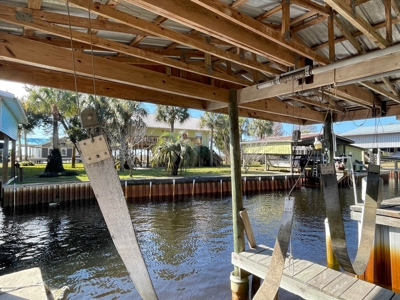 Home On The Canal In Beautiful Suwannee Florida! - image 34