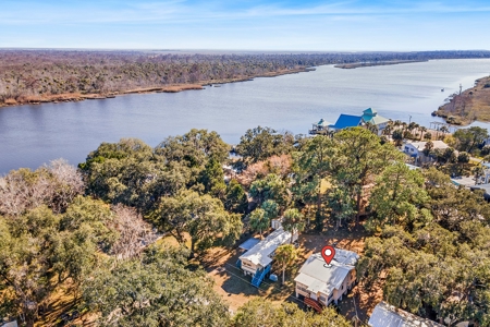 Home On The Canal In Beautiful Suwannee Florida! - image 38