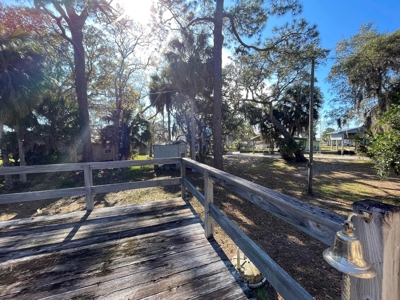 Home On The Canal In Beautiful Suwannee Florida! - image 26