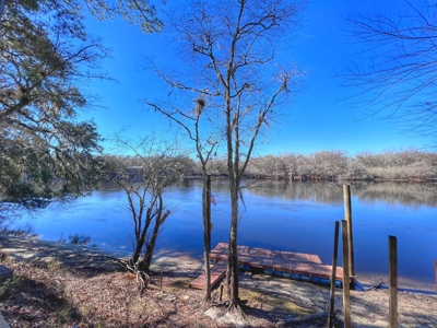 Suwannee River Waterfront Property For Sale! Bell Florida! - image 1