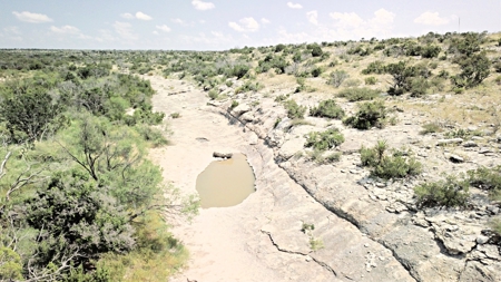 Large West Texas Hunting Ranch for Sale with lodging - image 13