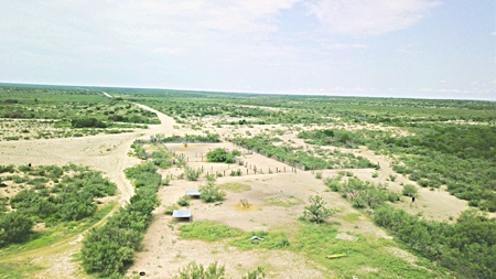 Large West Texas Hunting Ranch for Sale with lodging - image 5