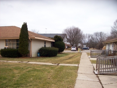Hartland Wi. Deluxe 3 ranch style 1 story apartment building - image 17