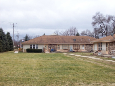 Hartland Wi. Deluxe 3 ranch style 1 story apartment building - image 16