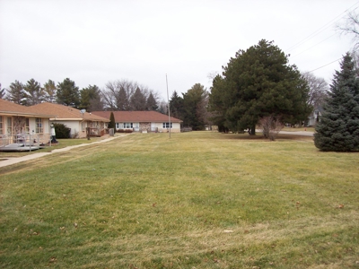 Hartland Wi. Deluxe 3 ranch style 1 story apartment building - image 27
