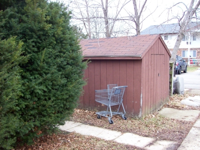 Hartland Wi. Deluxe 3 ranch style 1 story apartment building - image 25