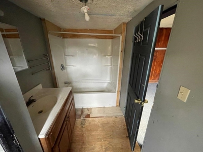 Fixer Upper or Investment Property for Sale in Hiwassee VA! - image 18