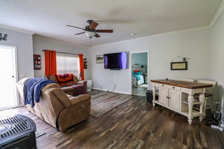 Home for Sale in Floyd VA! - image 11