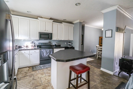 Home for Sale in Floyd VA! - image 6